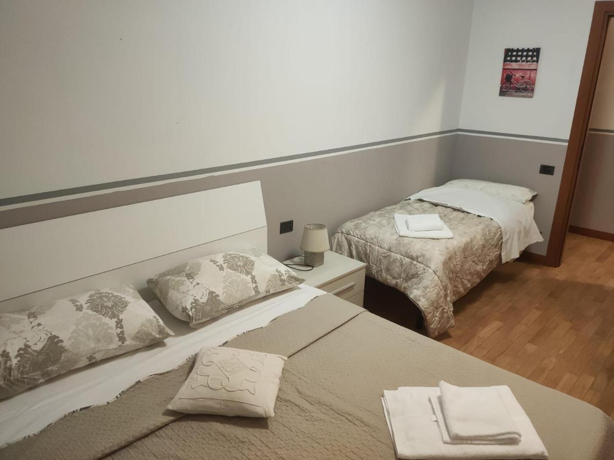 Matisse1 Lägenhet Bergamo Exteriör bild